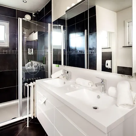 パークホテル ホテル 2*