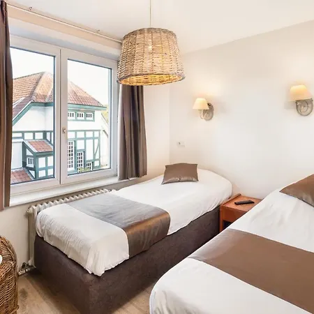 Otel Parkhotel 2*