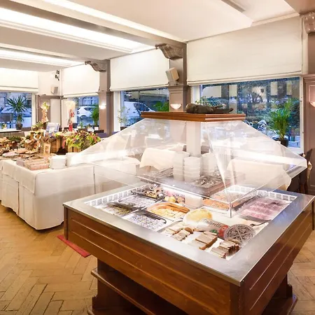Parkhotel 2*